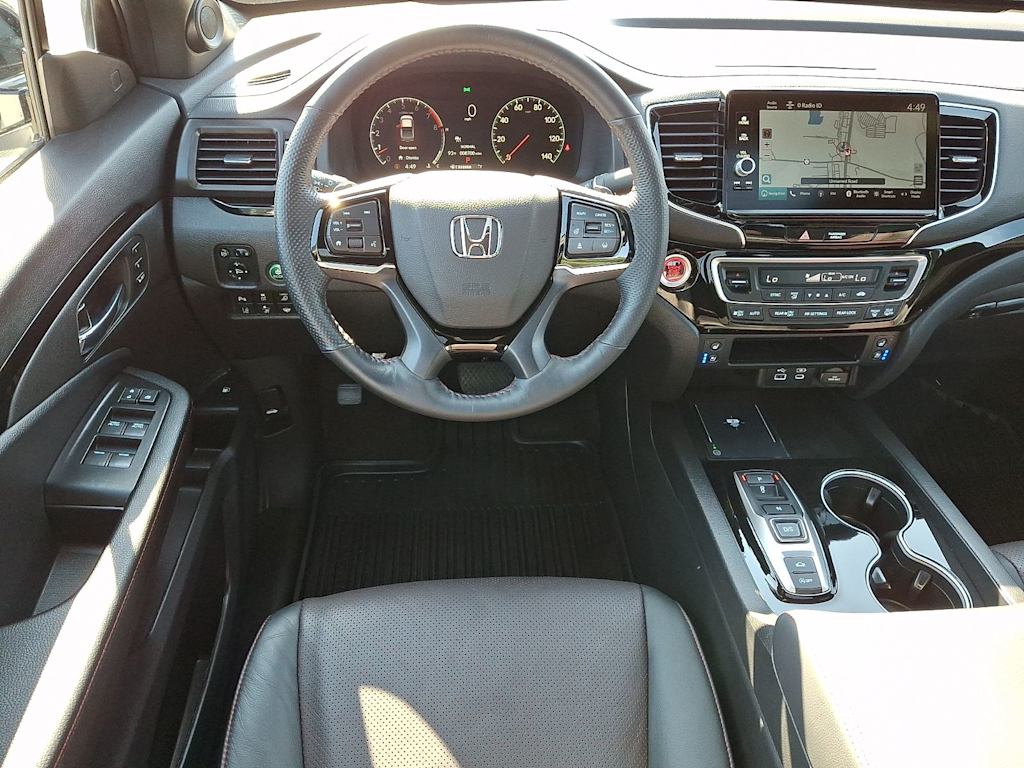 Thumbnail: 2025 Honda Ridgeline - 2