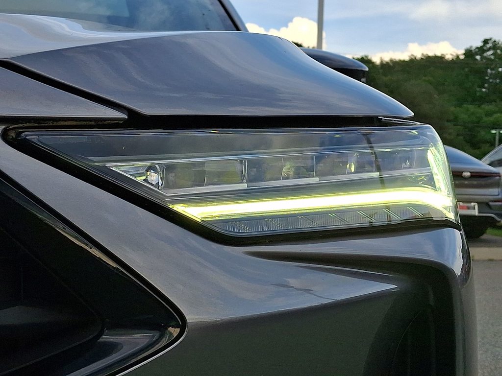 Thumbnail: 2023 Acura MDX - 19