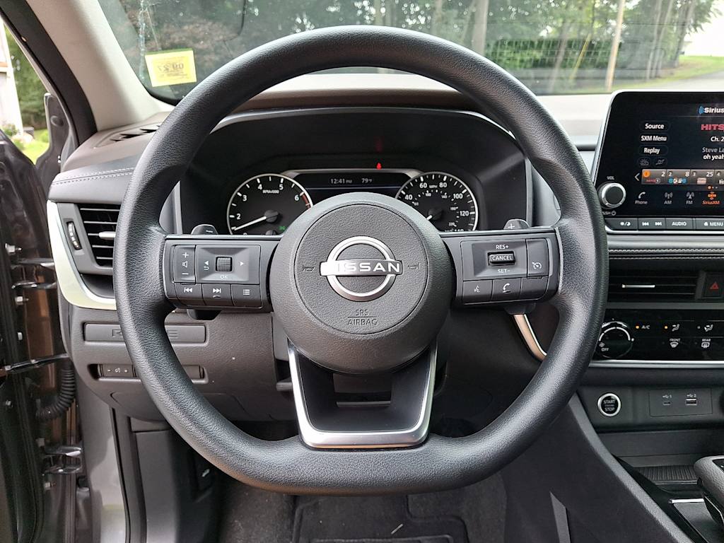 Thumbnail: 2023 Nissan Rogue - 9
