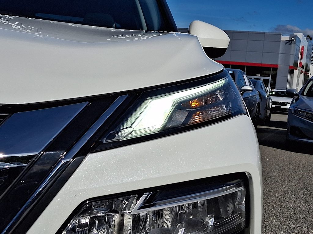 Thumbnail: 2023 Nissan Rogue - 19