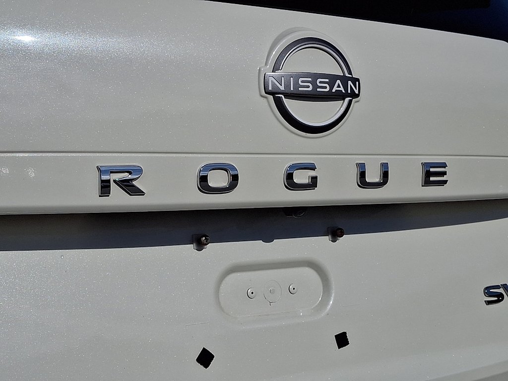 Thumbnail: 2023 Nissan Rogue - 7