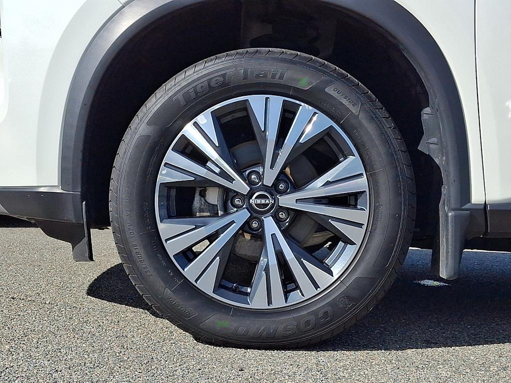 Thumbnail: 2023 Nissan Rogue - 8