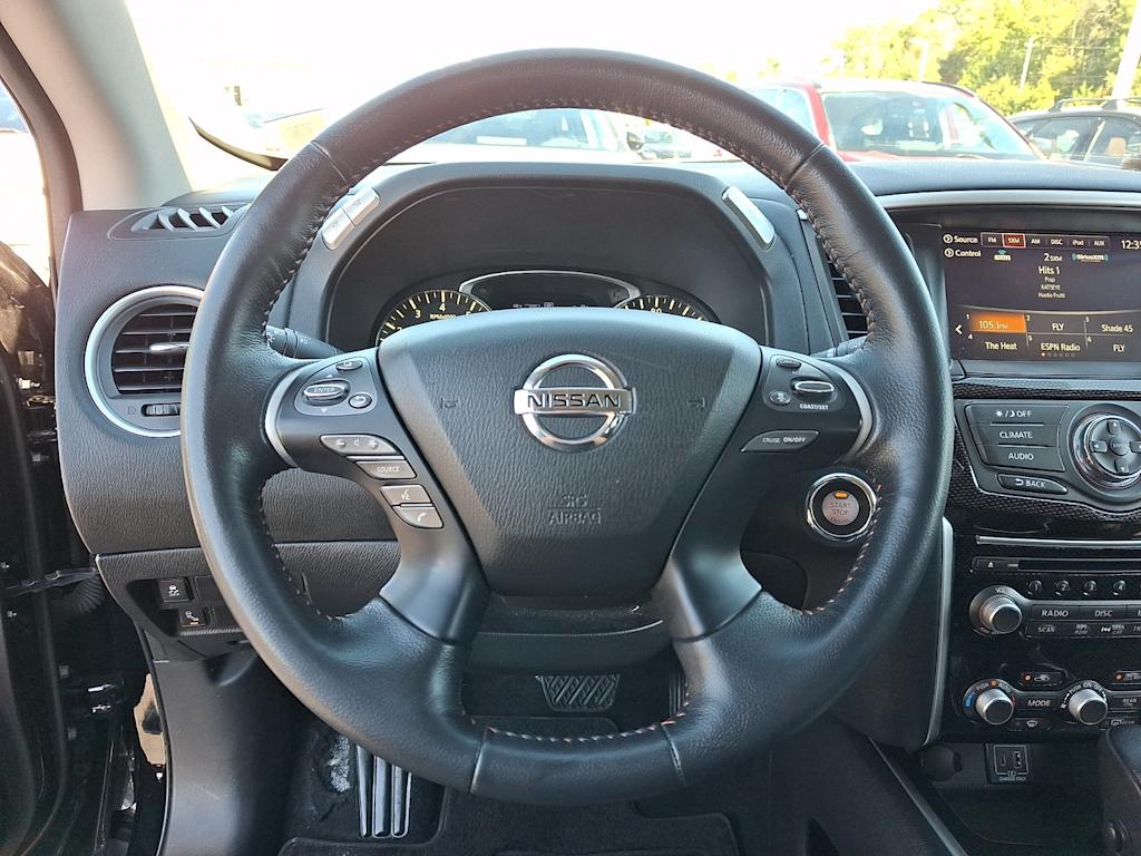 Thumbnail: 2020 Nissan Pathfinder - 9