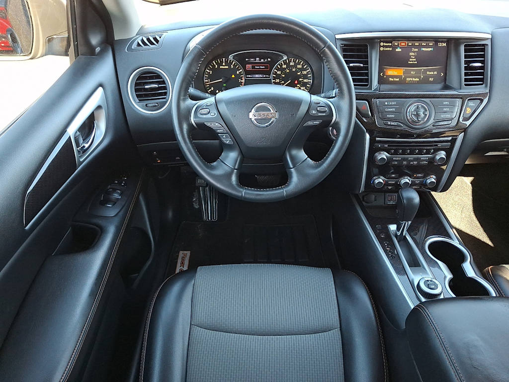 Thumbnail: 2020 Nissan Pathfinder - 2