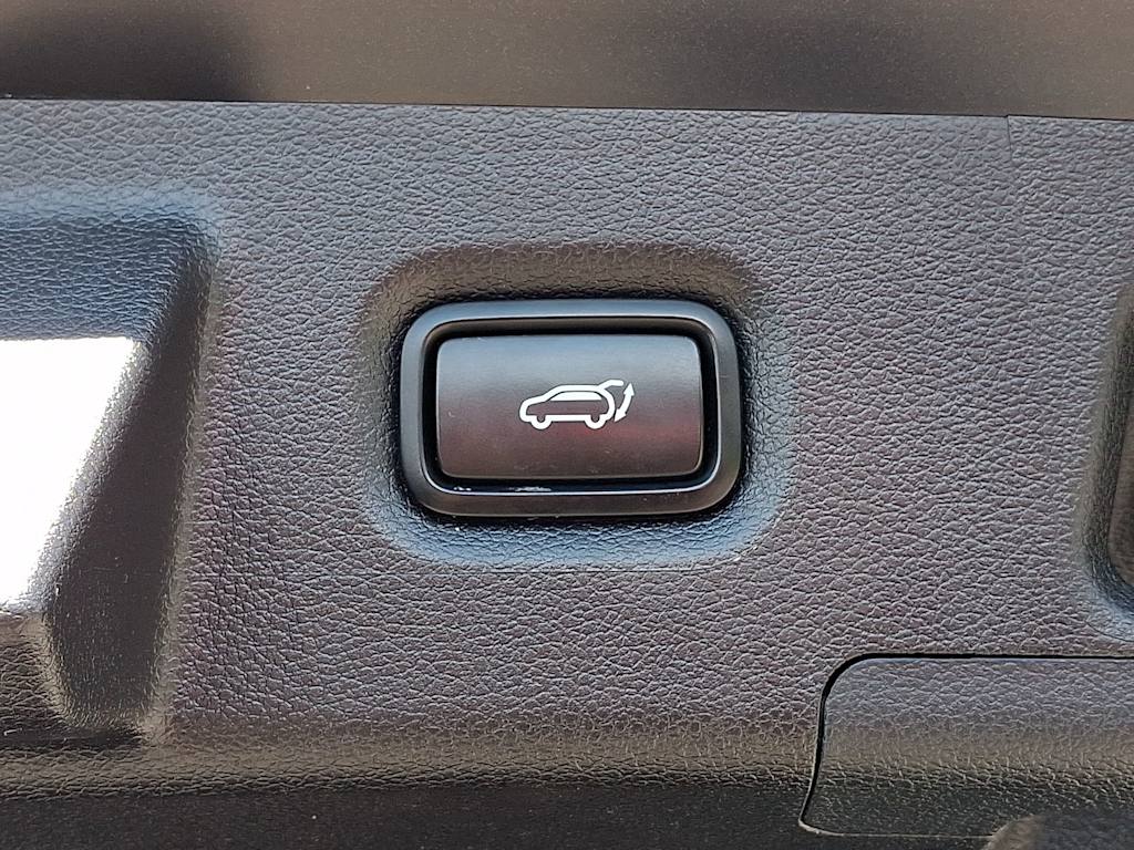 Thumbnail: 2023 Hyundai Santa Fe - 31