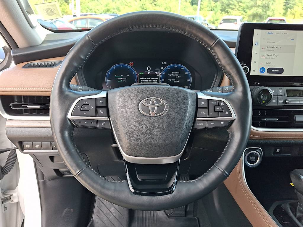 Thumbnail: 2024 Toyota Grand Highlander - 9