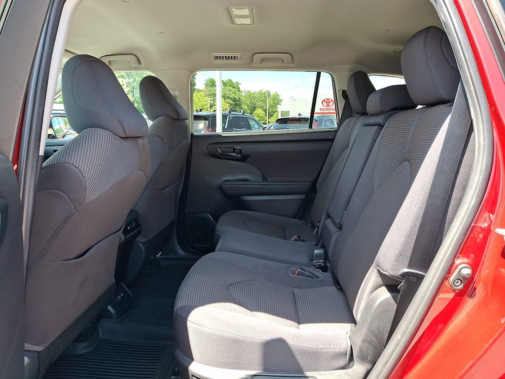 Thumbnail: 2020 Toyota Highlander - 11