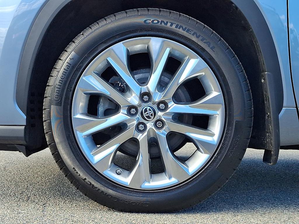 Thumbnail: 2020 Toyota Highlander - 8