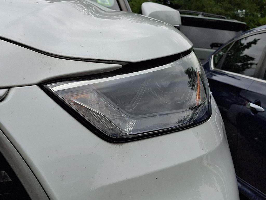 Thumbnail: 2022 Toyota Highlander - 5
