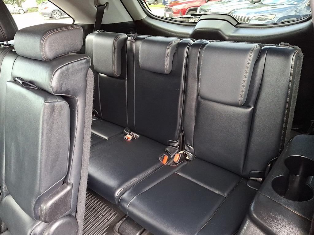 Thumbnail: 2016 Toyota Highlander - 20
