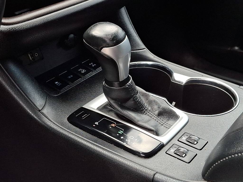 Thumbnail: 2016 Toyota Highlander - 13