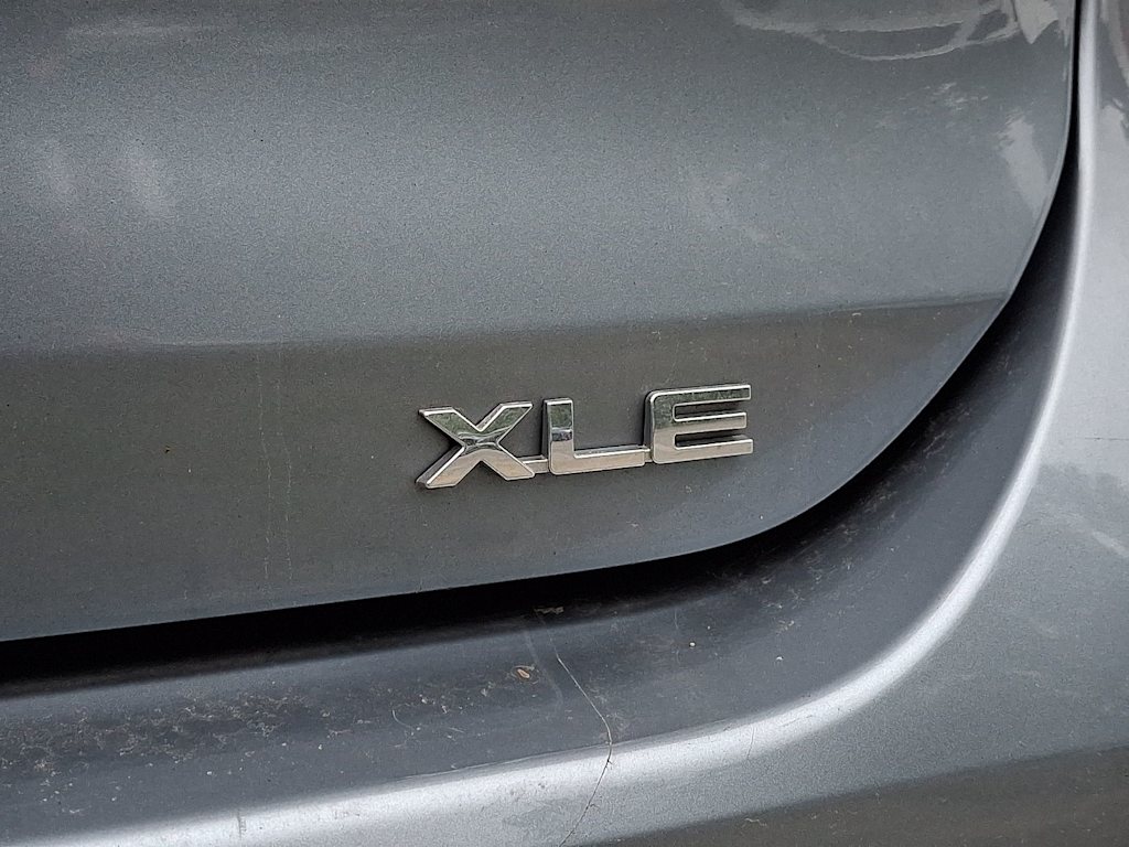 Thumbnail: 2023 Toyota Highlander - 9