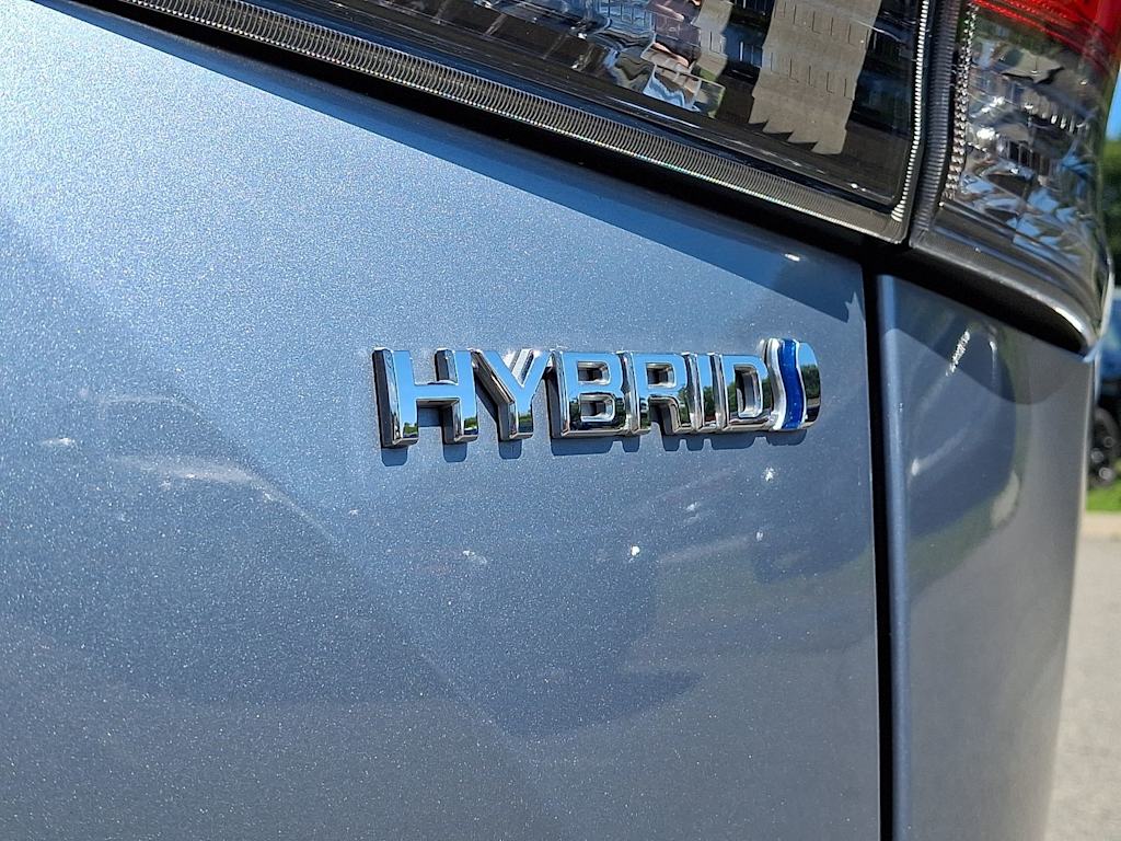 Thumbnail: 2023 Toyota Highlander - 33