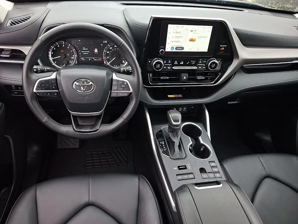 Thumbnail: 2026 Toyota Highlander - 2