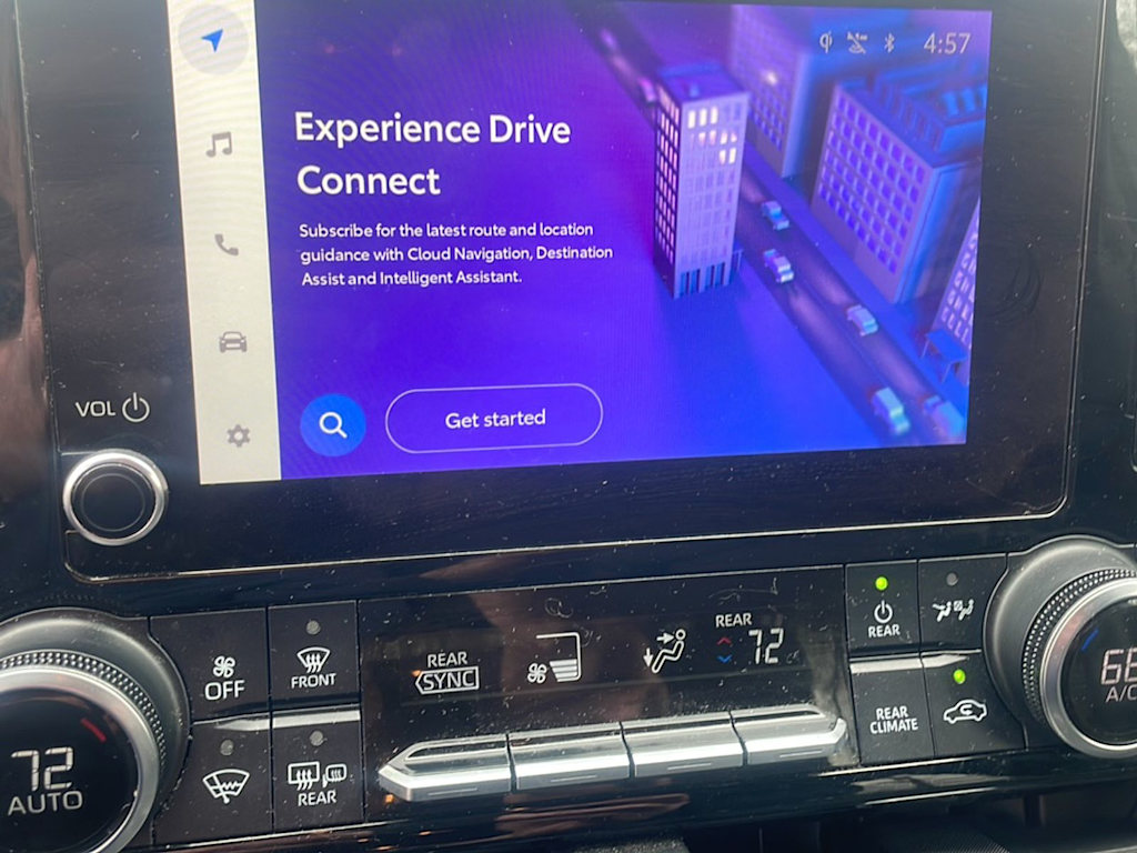 Thumbnail: 2023 Toyota Highlander - 8