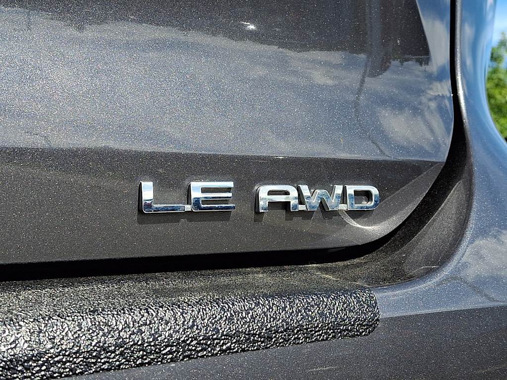 Thumbnail: 2023 Toyota Highlander - 34