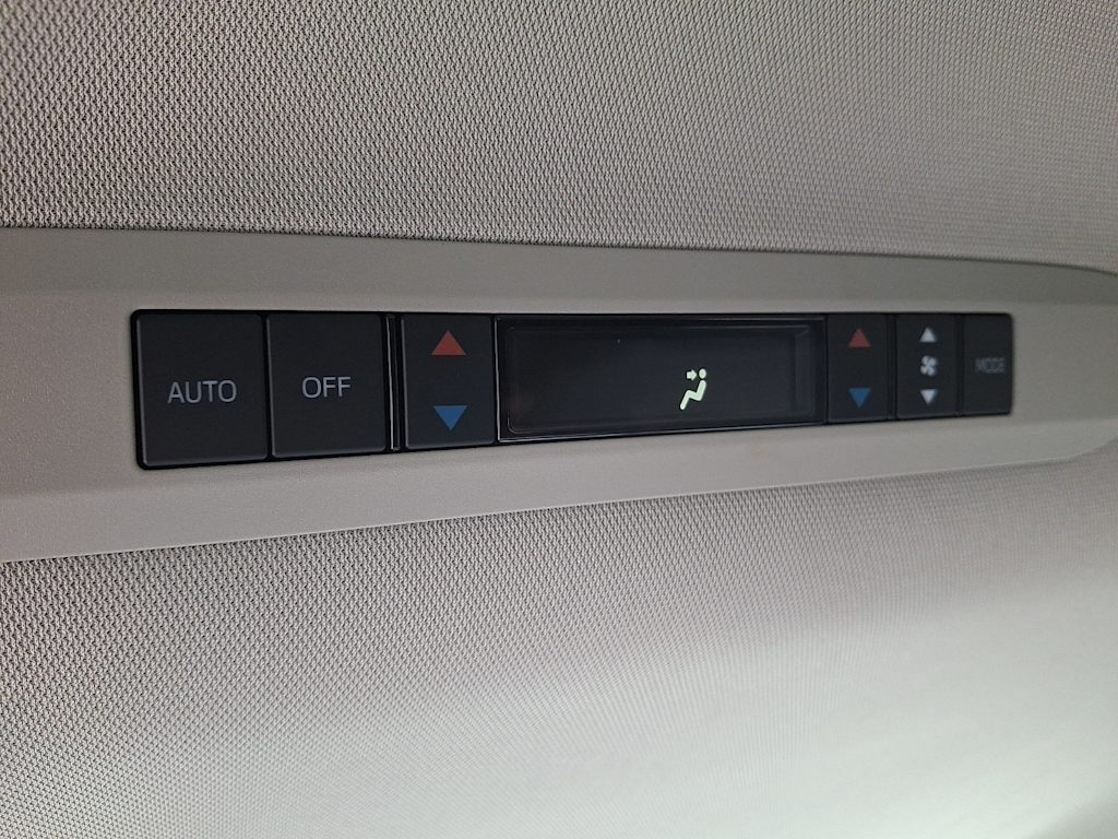 Thumbnail: 2025 Toyota Sienna - 20
