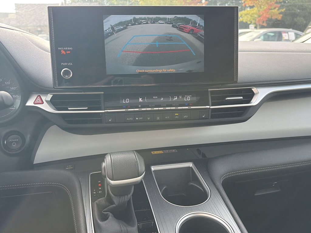 Thumbnail: 2026 Toyota Sienna - 16