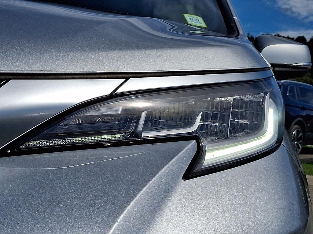 Thumbnail: 2022 Toyota Sienna - 20