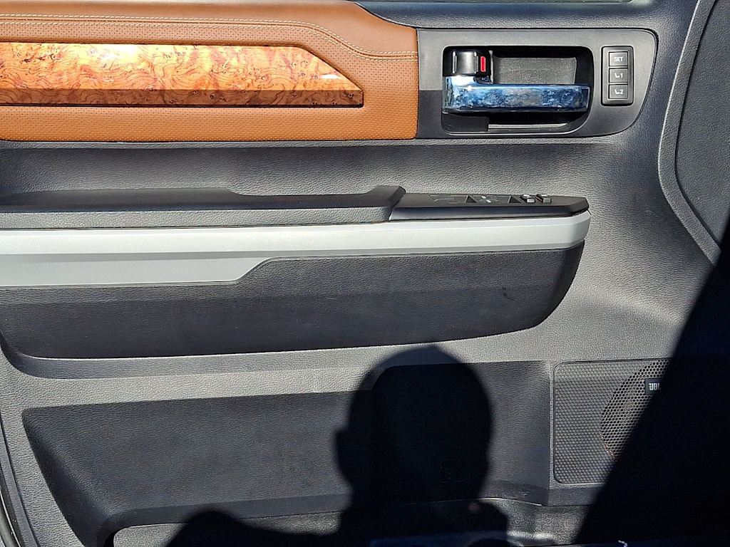 Thumbnail: 2021 Toyota Tundra - 20