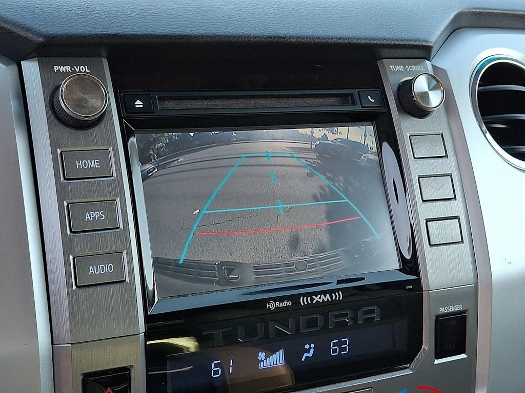 Thumbnail: 2015 Toyota Tundra - 24