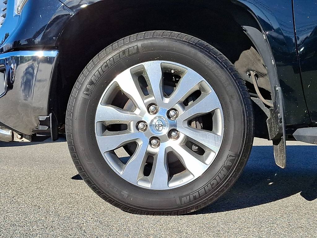 Thumbnail: 2015 Toyota Tundra - 8