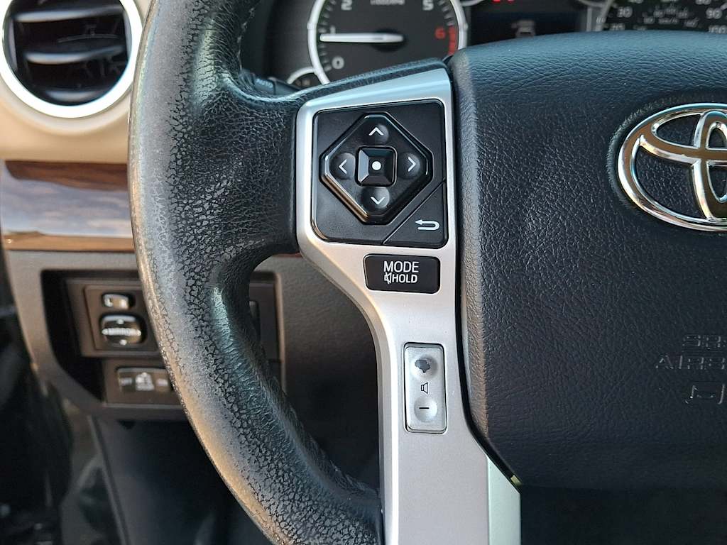 Thumbnail: 2015 Toyota Tundra - 25