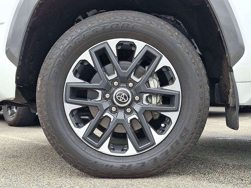 Thumbnail: 2024 Toyota Tundra - 7
