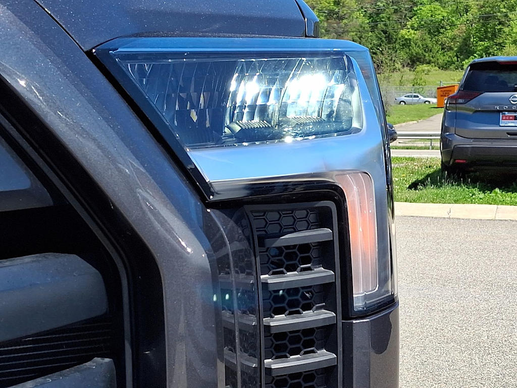 Thumbnail: 2024 Toyota Tundra - 19