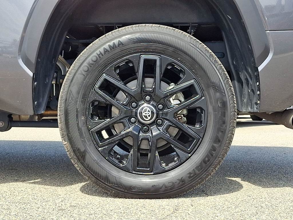 Thumbnail: 2025 Toyota Tundra - 8
