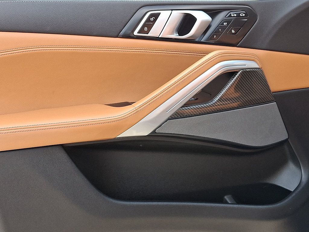 Thumbnail: 2021 BMW X6 - 20