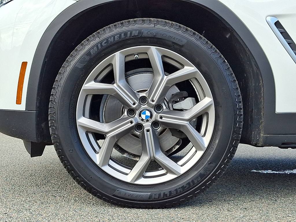 Thumbnail: 2021 BMW X3 - 8