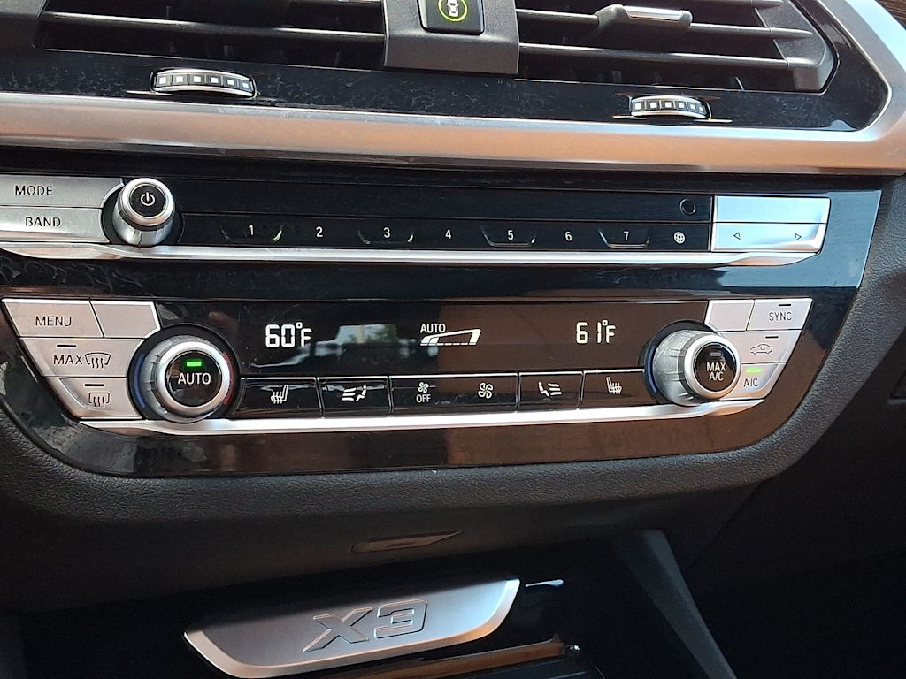 Thumbnail: 2021 BMW X3 - 23