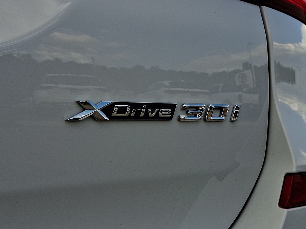 Thumbnail: 2021 BMW X3 - 7