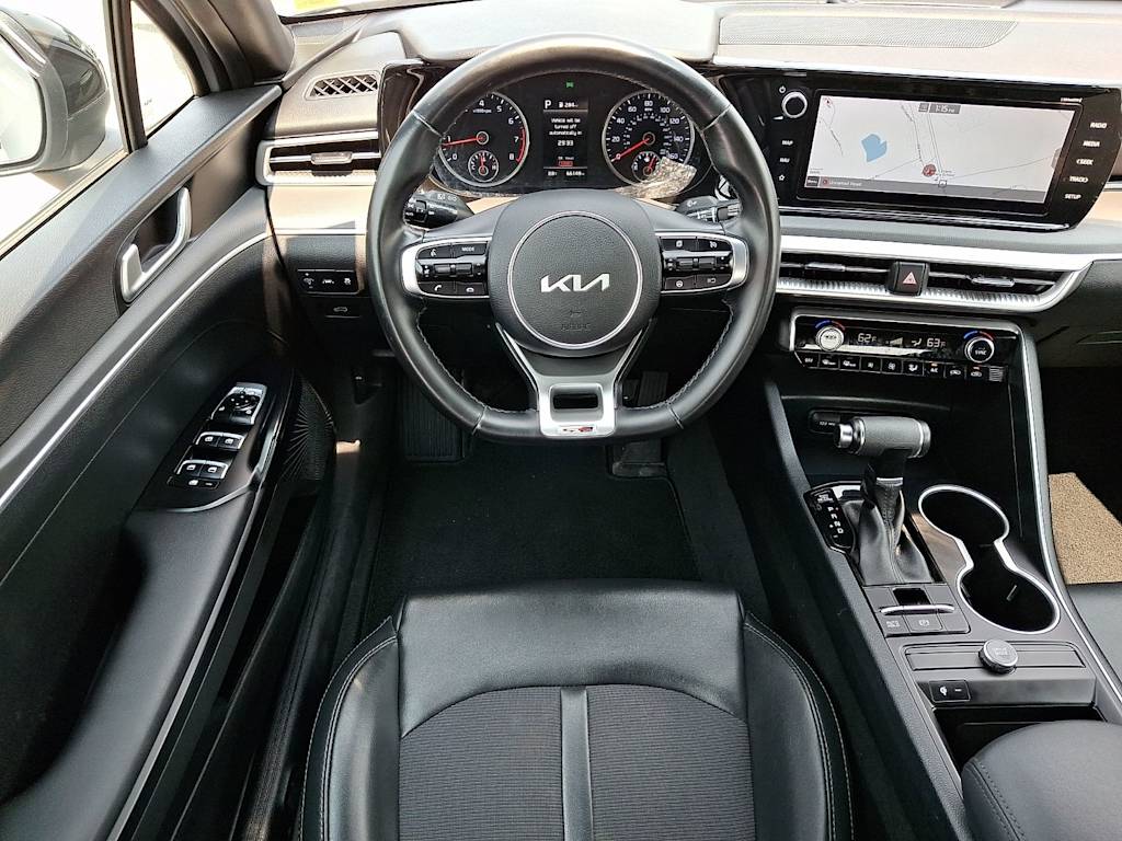 Thumbnail: 2022 Kia K5 - 2