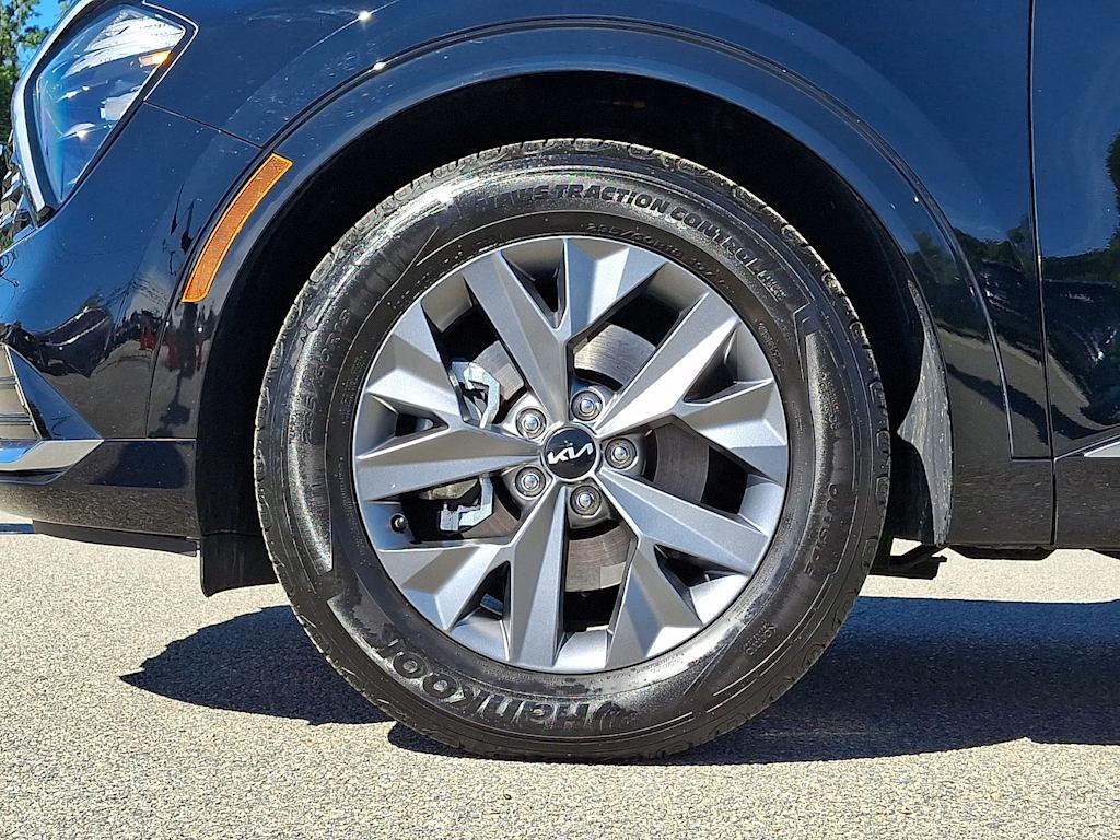 Thumbnail: 2023 Kia Sportage - 8