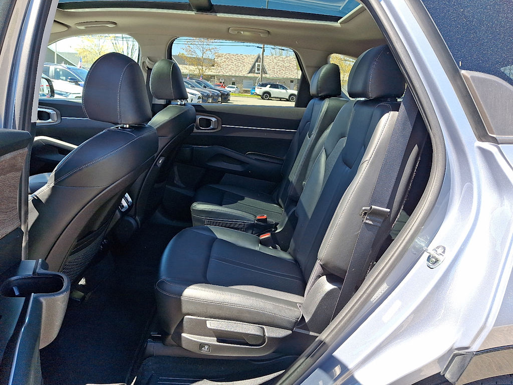 2021 Kia Sorento EX 10