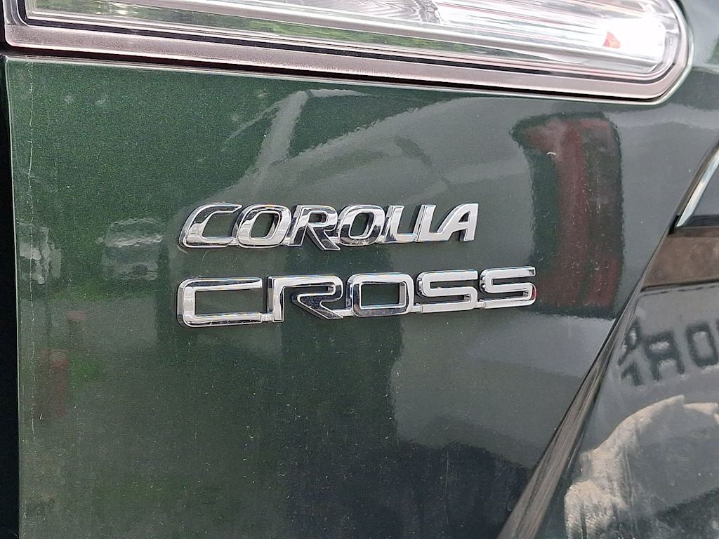 Thumbnail: 2023 Toyota Corolla Cross - 3