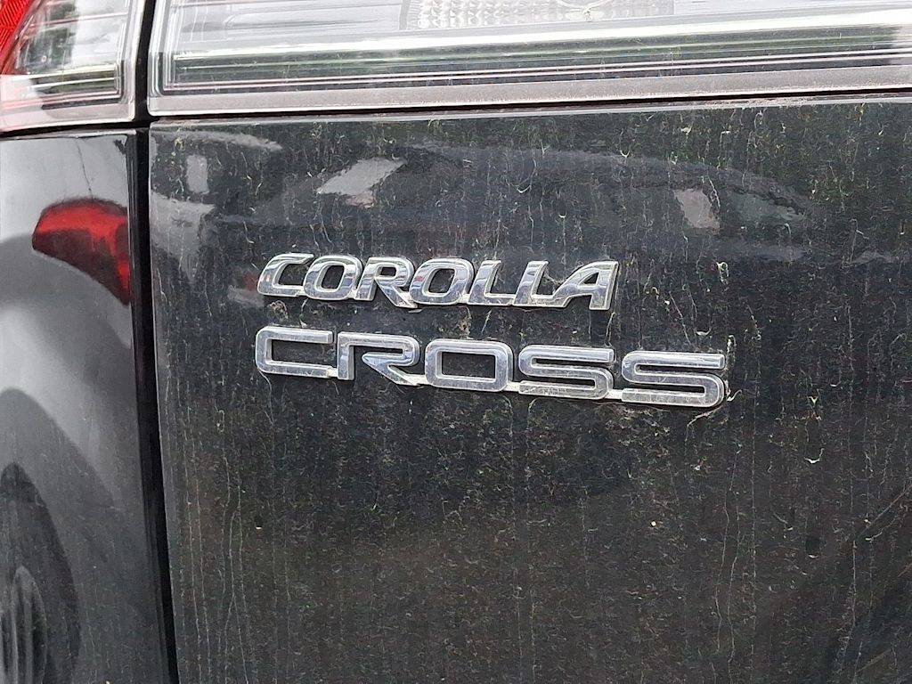 Thumbnail: 2023 Toyota Corolla Cross - 3