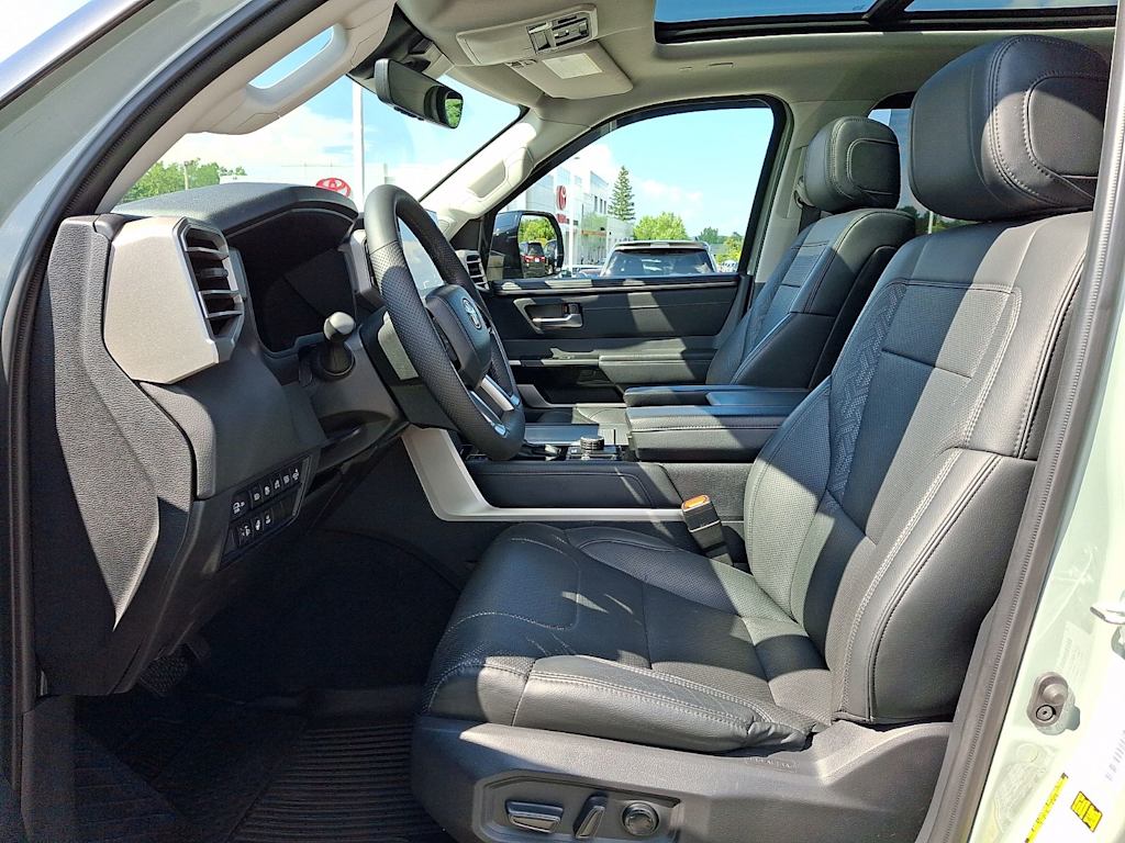 Thumbnail: 2024 Toyota Sequoia - 10