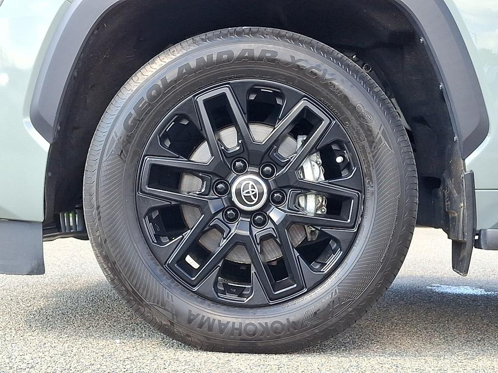 Thumbnail: 2024 Toyota Sequoia - 8