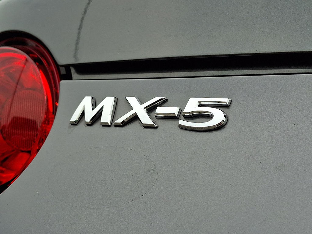 Thumbnail: 2023 Mazda MX-5 Miata - 6
