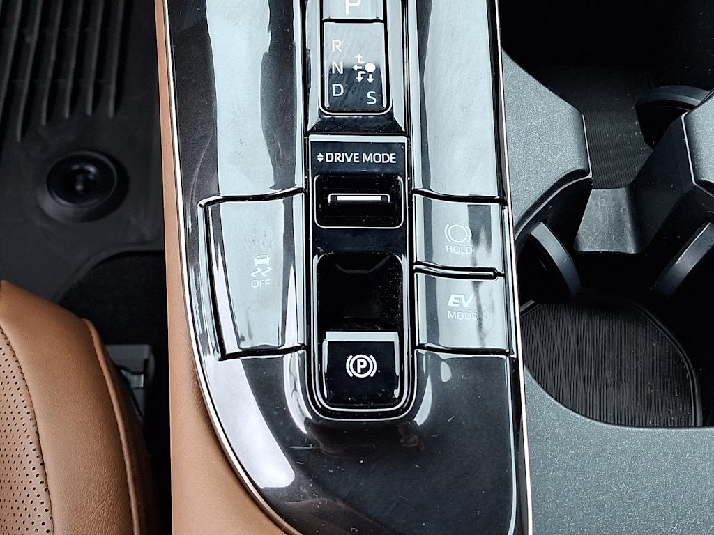 Thumbnail: 2026 Toyota Crown Signia - 28
