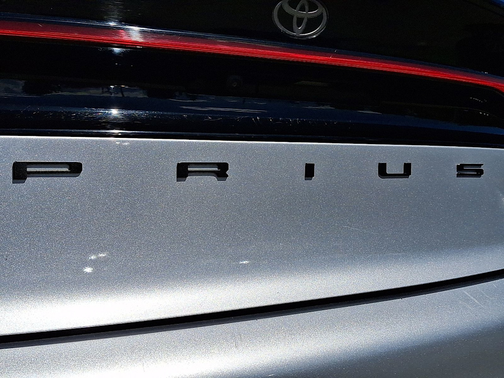 Thumbnail: 2025 Toyota Prius - 15
