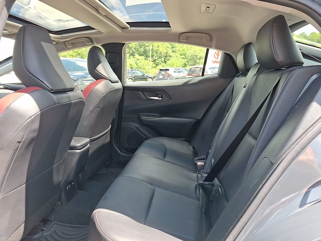 Thumbnail: 2023 Toyota Prius Prime - 11