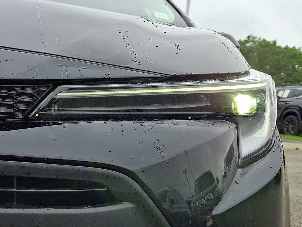 Thumbnail: 2024 Toyota Corolla - 18