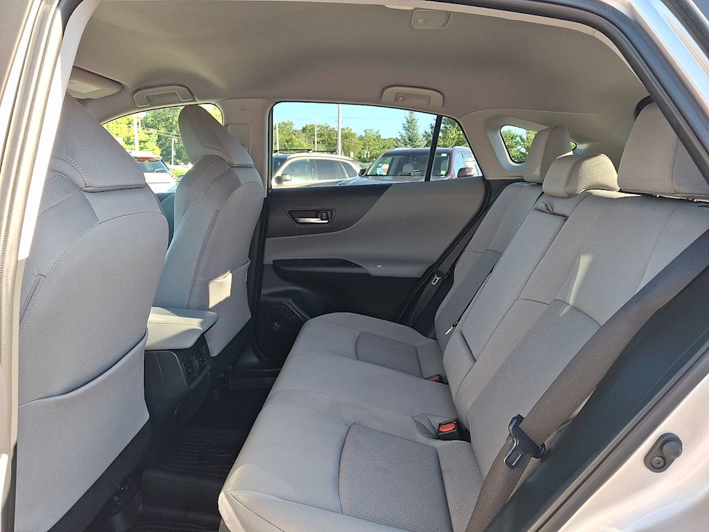 Thumbnail: 2021 Toyota Venza - 11