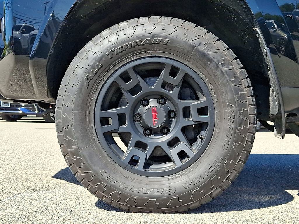 Thumbnail: 2023 Toyota 4Runner - 7