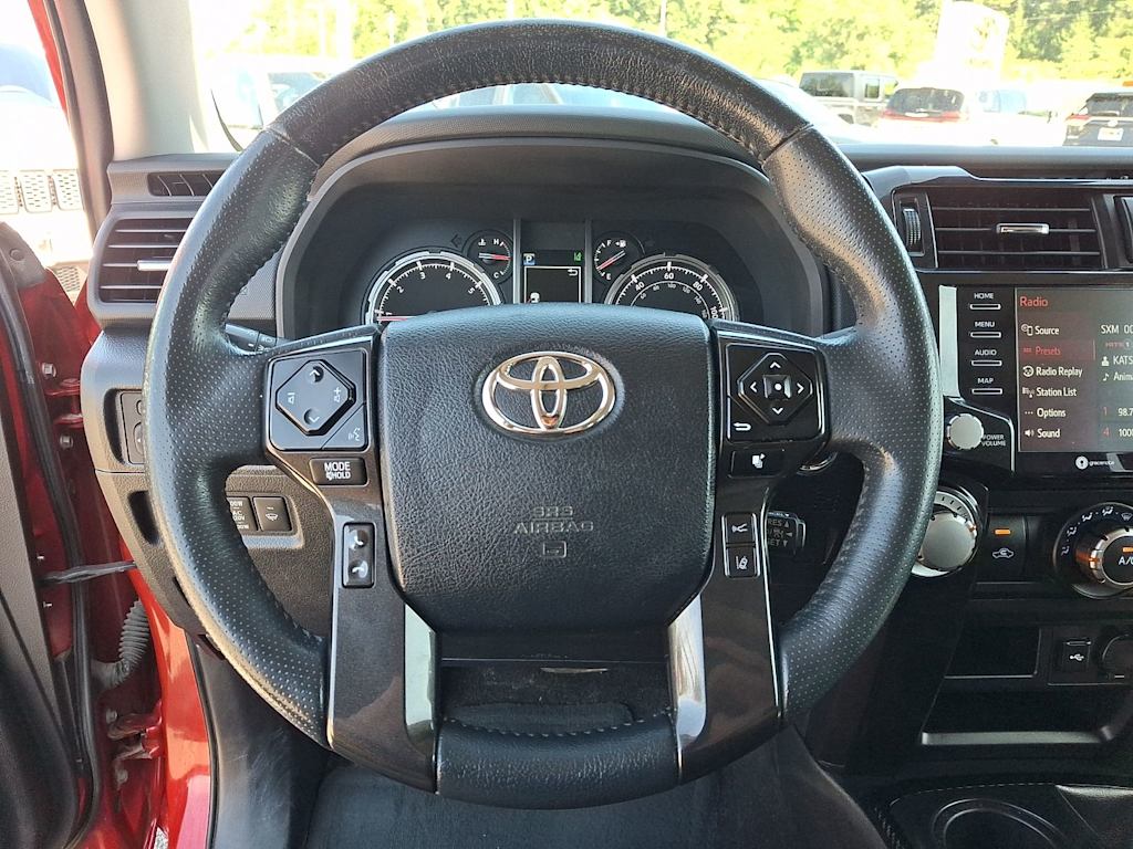 Thumbnail: 2022 Toyota 4Runner - 9