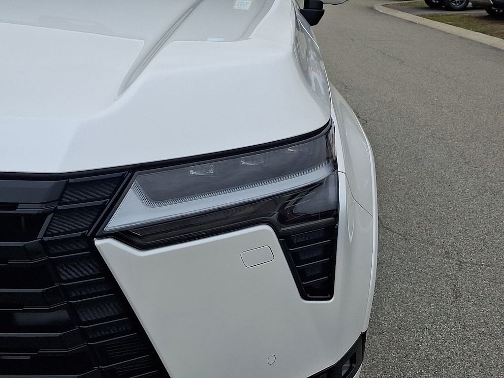 Thumbnail: 2024 Lexus ES - 20